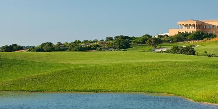 Amendoeira — Faldo Course — photo 3